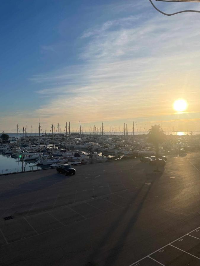 Ferienwohnung Borgo Damare Nettuno Vista Mare Exterior foto